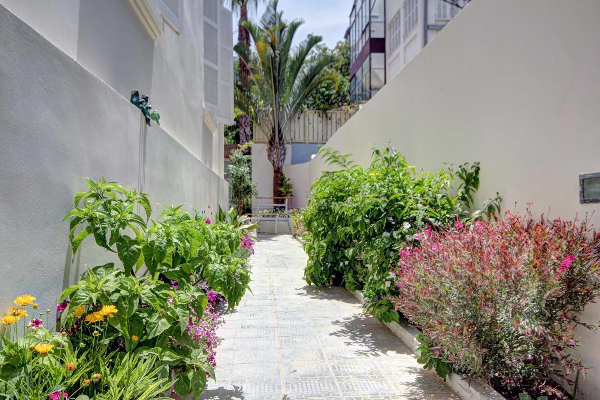 Tlv Bauhaus Apartment Tel Aviv Exterior photo